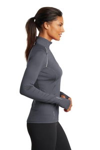 LOE335 - OGIO ENDURANCE Ladies Nexus 1/4-Zip Pullover