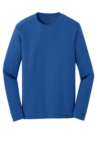 NEA102 - New Era Heritage Blend Long Sleeve Crew Tee