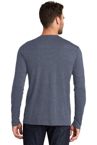 NEA102 - New Era Heritage Blend Long Sleeve Crew Tee