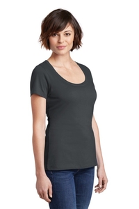 DM106L - District Women's Perfect Weight Scoop Tee
