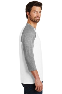 DM136 - District Perfect Tri 3/4 Sleeve Raglan