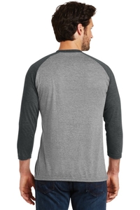 DM136 - District Perfect Tri 3/4 Sleeve Raglan