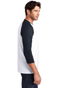 DM136 - District Perfect Tri 3/4 Sleeve Raglan