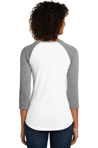 DT6211 - District Women's Fitted Very Important Tee 3/4 Sleeve Raglan