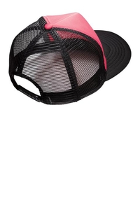 DT624 - District - Flat Bill Snapback Trucker Cap